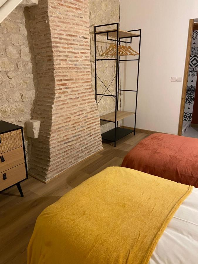 La Charmeraie : Gite De Charme, Piscine Et Spa Thésée Exteriör bild