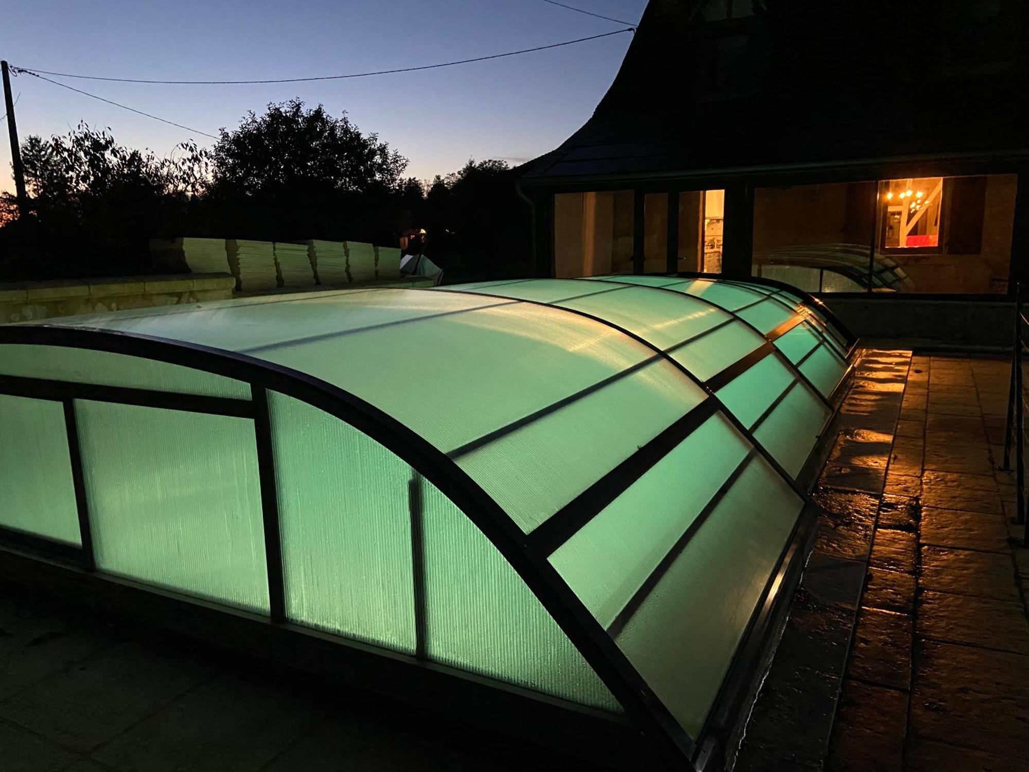 La Charmeraie : Gite De Charme, Piscine Et Spa Thésée Exteriör bild